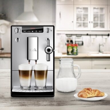 MELITTA E957-203 SOLO PERFECT MILK automatinis kavos aparatas, sidabrinis
