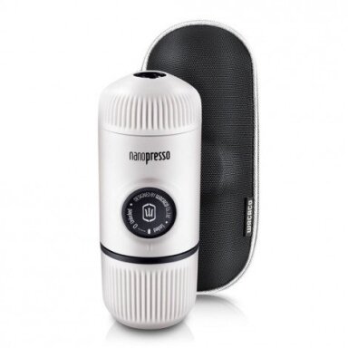 WACACO NANOPRESSO CHILL WHITE rankinis maltos kavos aparatas su dėklu, balta WACACO NANOPRESSO CHILL WHITE rankinis maltos kavos aparatas su dėklu, balta