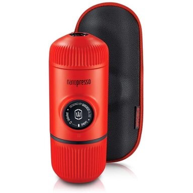 WACACO NANOPRESSO LAVA RED rankinis maltos kavos aparatas su dėklu, raudona WACACO NANOPRESSO LAVA RED rankinis maltos kavos aparatas su dėklu, raudona